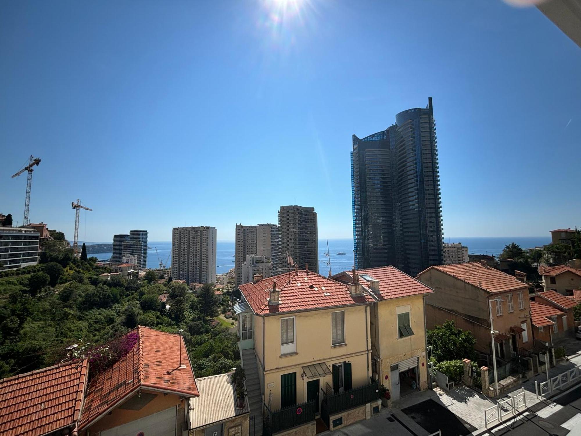 Luxurious Flat At 5 Min By Walk To Monaco, Free Parking And Sea View Apartment Beausoleil Exterior photo